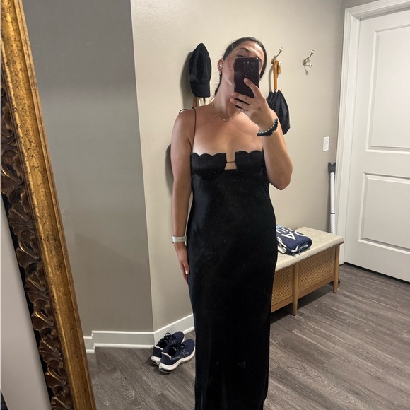 Anna October Black Maxi Dress - Picture 3 of 4